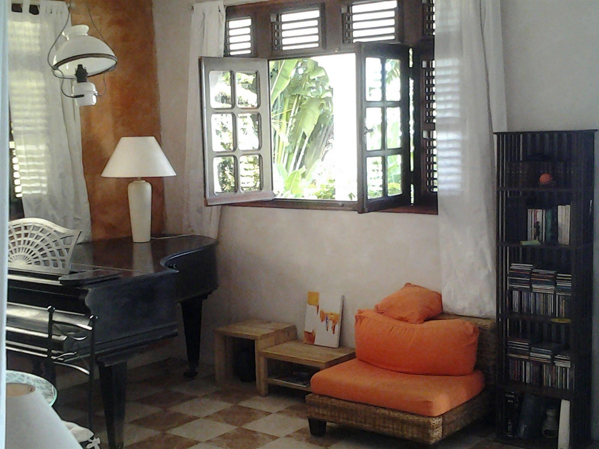 Villa Galerie Les Anses-d'Arlets Exteriör bild